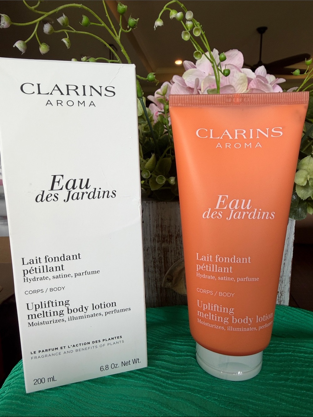 Clarins Aroma Eau des Jardins Uplifting Melting Body Lotion 200ml